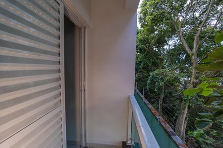 Casa de condomínio à venda com 162m², 3 quartos e 2 vagas Casa de condomínio à venda com 162m², 3 quartos e 2 vagasvaranda do Quarto 2