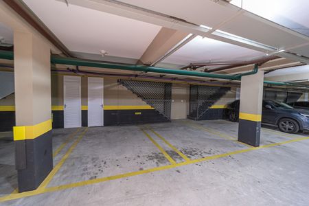 Casa de condomínio à venda com 162m², 3 quartos e 2 vagas Casa de condomínio à venda com 162m², 3 quartos e 2 vagasGaragem