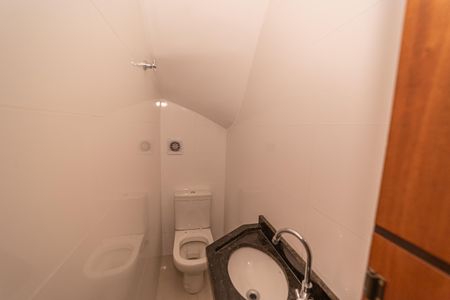 Casa de condomínio à venda com 162m², 3 quartos e 2 vagas Casa de condomínio à venda com 162m², 3 quartos e 2 vagasLavabo