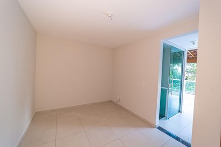 Casa de condomínio à venda com 162m², 3 quartos e 2 vagas Casa de condomínio à venda com 162m², 3 quartos e 2 vagasÁrea gourmet