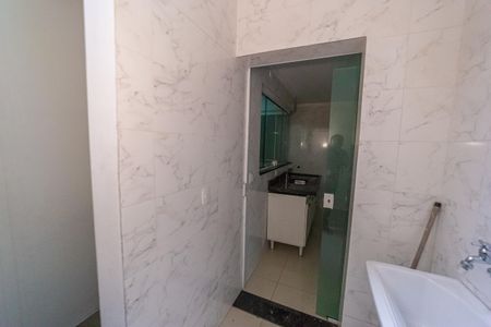 Casa de condomínio à venda com 162m², 3 quartos e 2 vagas Casa de condomínio à venda com 162m², 3 quartos e 2 vagasÁrea de Serviço