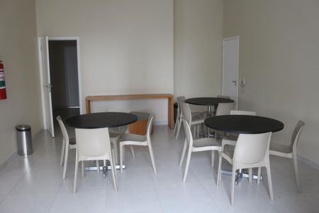 Apartamento à venda com 83m², 3 quartos e 2 vagasÁrea comum - Salão de festas