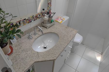 Apartamento à venda com 83m², 3 quartos e 2 vagasBanheiro da Suíte