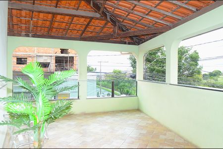 Casa para alugar com 302m², 3 quartos e 2 vagasVaranda