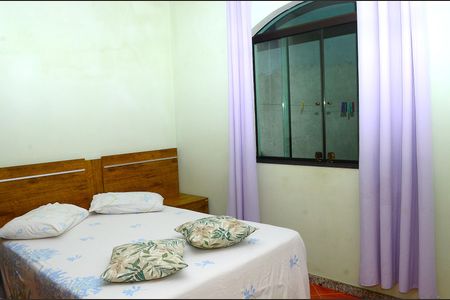 Casa para alugar com 302m², 3 quartos e 2 vagasQuarto 2