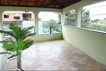 Casa para alugar com 302m², 3 quartos e 2 vagasVaranda