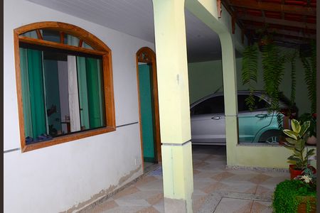 Casa para alugar com 302m², 3 quartos e 2 vagasEntrada