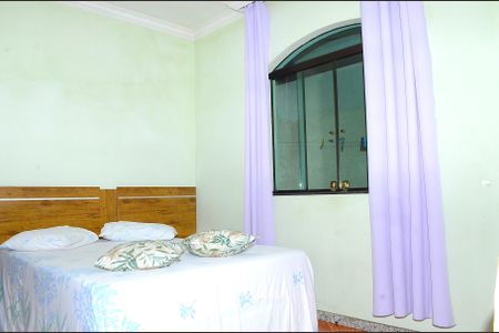 Casa para alugar com 302m², 3 quartos e 2 vagasQuarto 2