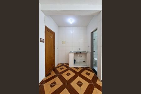 Cozinha  de kitnet/studio para alugar com 0 quarto, 23m² em Ocian, Praia Grande