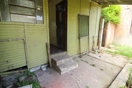 Casa à venda com 75m², 2 quartos e 1 vagaÁrea de Serviço