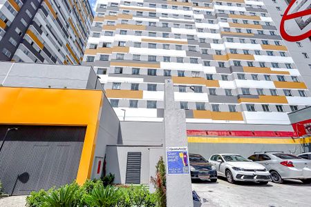 Apartamento para alugar com 34m², 2 quartos e sem vagaFachada com Plaquinha