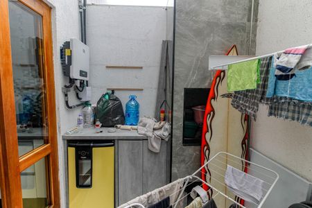 Casa de condomínio à venda com 100m², 2 quartos e 2 vagasChurrasqueira