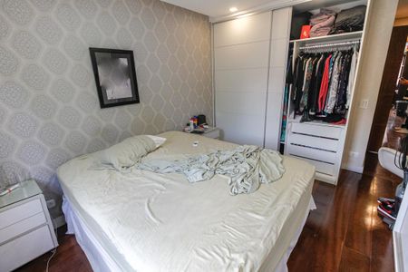 Casa de condomínio à venda com 100m², 2 quartos e 2 vagasSuíte 2