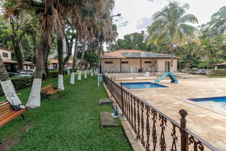 Casa de condomínio à venda com 100m², 2 quartos e 2 vagasÁrea comum - Piscina