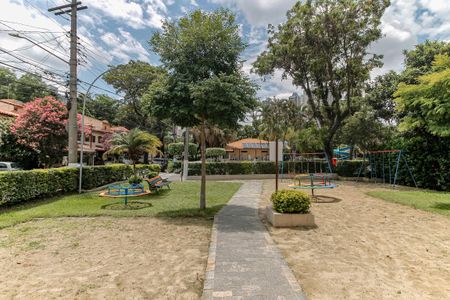 Casa de condomínio à venda com 100m², 2 quartos e 2 vagasÁrea comum - Playground