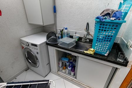 Casa de condomínio à venda com 100m², 2 quartos e 2 vagasDetalhe da area de serviço