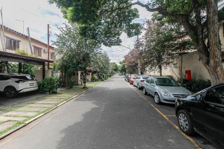 Casa de condomínio à venda com 100m², 2 quartos e 2 vagasCondomínio