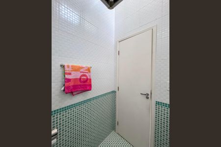 Casa à venda com 109m², 3 quartos e 2 vagasBanheiro