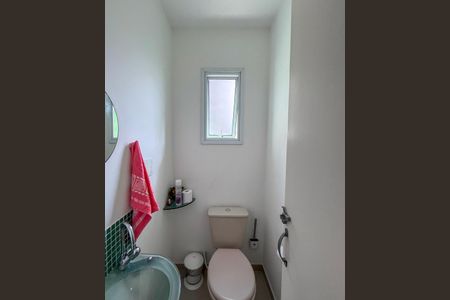 Casa à venda com 109m², 3 quartos e 2 vagasLavabo