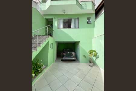 Casa à venda com 109m², 3 quartos e 2 vagasGaragem