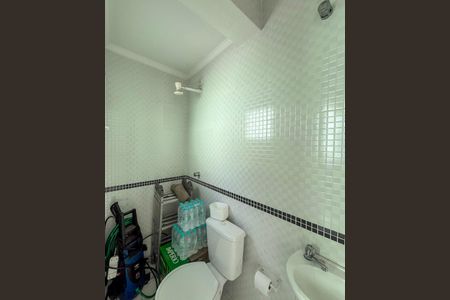 Casa à venda com 109m², 3 quartos e 2 vagasLavabo 2