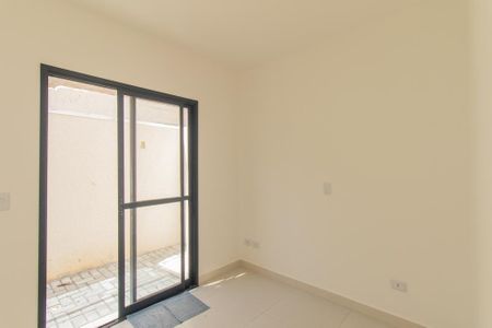 Quarto 1 de apartamento para alugar com 1 quarto, 57m² em Novo Mundo, Curitiba