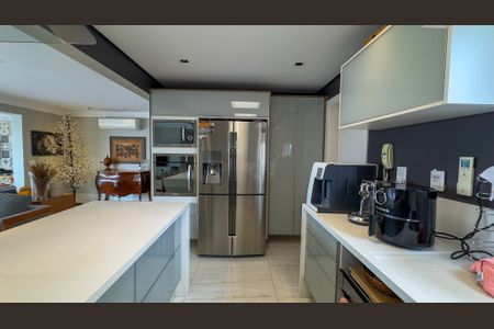 Apartamento à venda com 117m², 2 quartos e 2 vagas Apartamento à venda com 117m², 2 quartos e 2 vagasCozinha