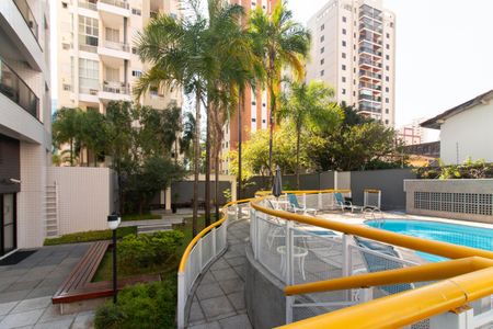Apartamento para alugar com 50m², 1 quarto e 1 vagaÁrea comum - Piscina