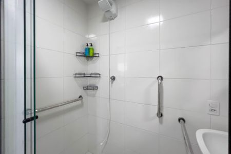 Apartamento para alugar com 30m², 1 quarto e sem vaga Apartamento para alugar com 30m², 1 quarto e sem vagaBanheiro