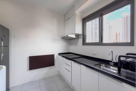 Apartamento para alugar com 30m², 1 quarto e sem vaga Apartamento para alugar com 30m², 1 quarto e sem vagaCozinha e área de serviço