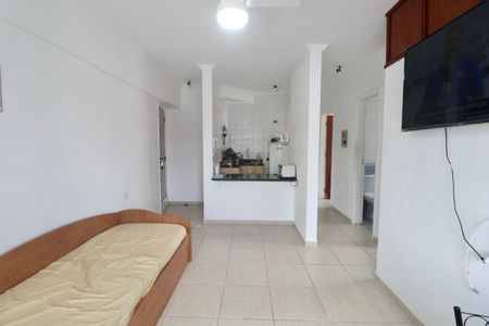 Sala de apartamento para alugar com 1 quarto, 41m² em Jardim Tres Marias, Guarujá