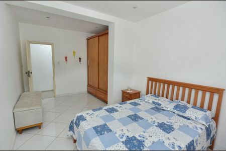 Apartamento para alugar com 200m², 3 quartos e 1 vaga Apartamento para alugar com 200m², 3 quartos e 1 vagaSuíte