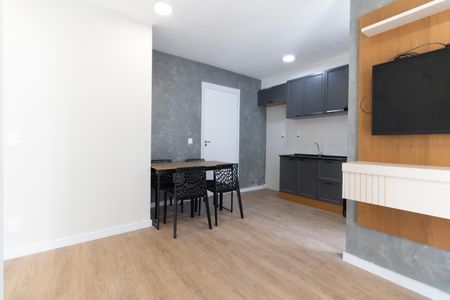 Sala de apartamento para alugar com 2 quartos, 43m² em Jardim Celeste, São Paulo