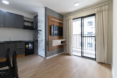 Sala de apartamento para alugar com 2 quartos, 43m² em Jardim Celeste, São Paulo