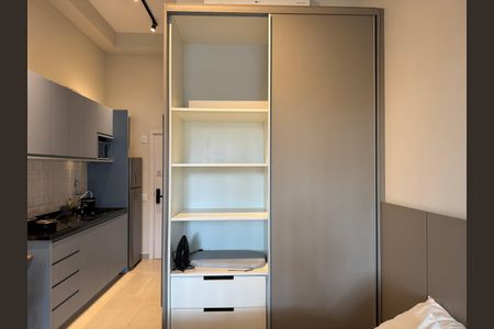 Apartamento para alugar com 24m², 1 quarto e sem vagaSala/Quarto