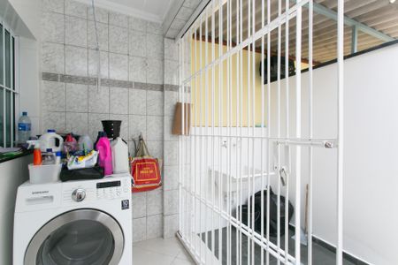 Casa à venda com 190m², 6 quartos e 4 vagasÁrea de Serviço - casa 1