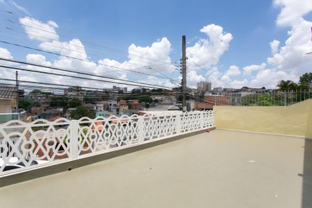 Casa à venda com 190m², 6 quartos e 4 vagasÁrea Externa 