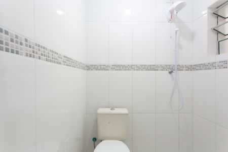 Casa à venda com 190m², 6 quartos e 4 vagasBanheiro  - Casa 3