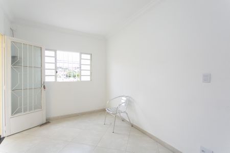 Casa à venda com 190m², 6 quartos e 4 vagasSala - Casa 1