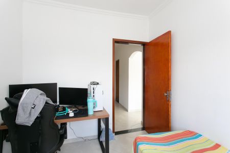 Casa à venda com 190m², 6 quartos e 4 vagasQuarto 1 - Casa 1 