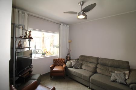 Sala de casa à venda com 3 quartos, 170m² em Vila Ester (zona Norte), São Paulo