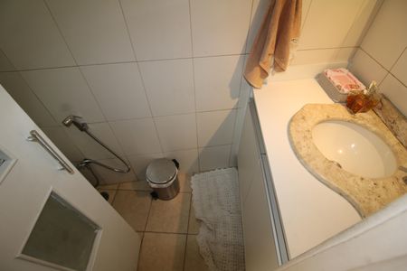 Casa à venda com 170m², 3 quartos e 2 vagasLavabo