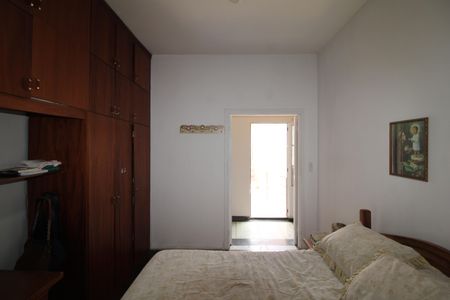 Casa à venda com 170m², 3 quartos e 2 vagasQuarto 3