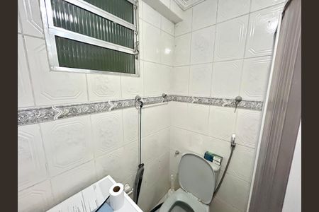 Banheiro  de kitnet/studio à venda com 1 quarto, 24m² em Centro, Guarulhos