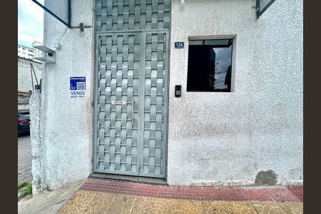 Studio à venda com 24m², 1 quarto e sem vagaPlaca instalada na fachada do imóvel 