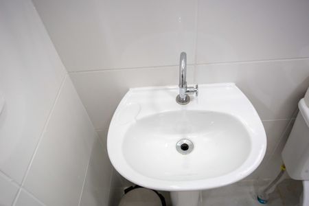 Apartamento para alugar com 43m², 2 quartos e sem vagaBanheiro