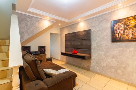 Sala  de casa à venda com 4 quartos, 160m² em Rochdale, Osasco