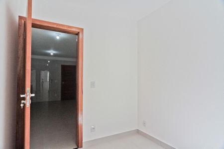 Quarto 2 de apartamento à venda com 2 quartos, 40m² em Vila Mangalot, São Paulo