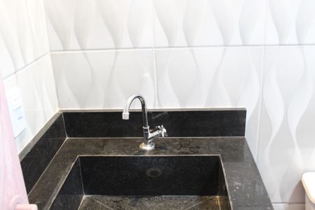 Apartamento para alugar com 59m², 2 quartos e 1 vaga Apartamento para alugar com 59m², 2 quartos e 1 vagaBanheiro