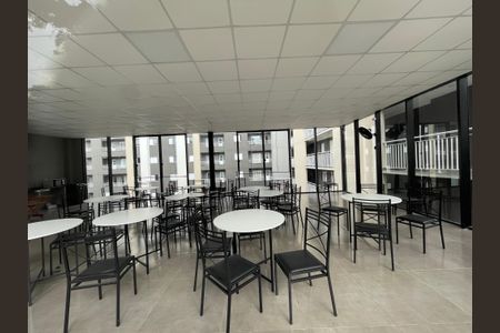 Apartamento para alugar com 59m², 2 quartos e 1 vaga Apartamento para alugar com 59m², 2 quartos e 1 vagaÁrea comum - Salão de festas